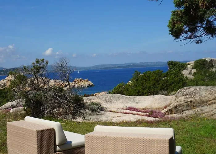Exclusive * La Maddalena